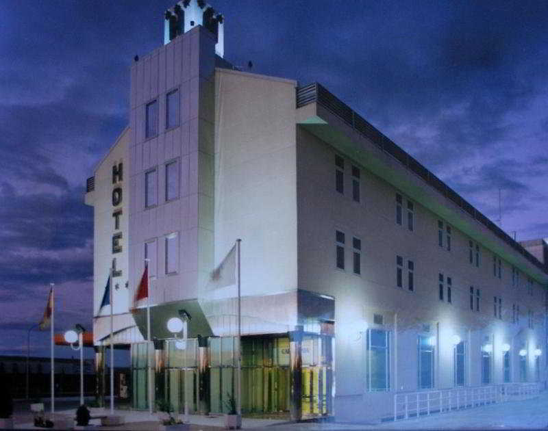 Hotel Ciudad De Fuenlabrada Exterior photo